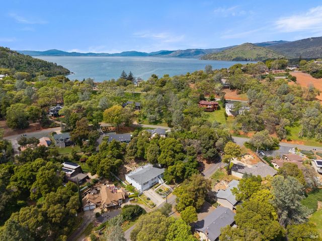 2717 Buckingham Dr, Kelseyville, CA 95451