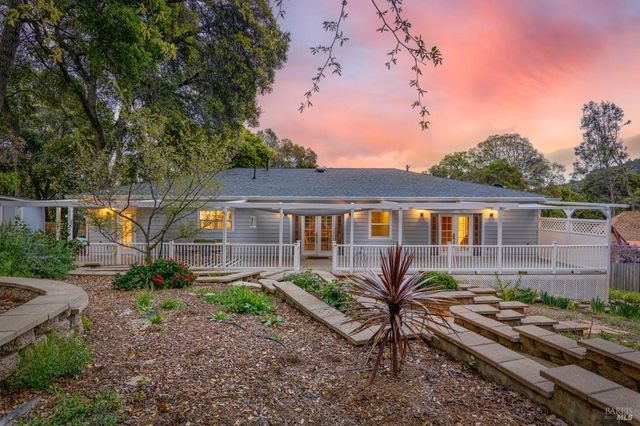 2717 Buckingham Dr, Kelseyville, CA 95451