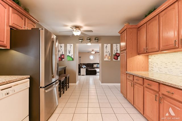 15705 Laramie Avenue, Oak Forest, IL 60452