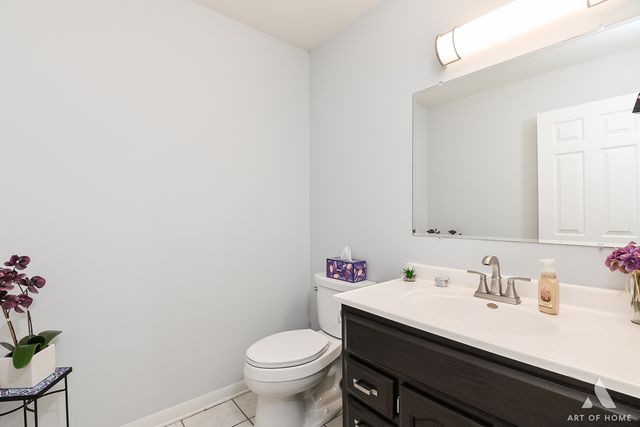 15705 Laramie Avenue, Oak Forest, IL 60452