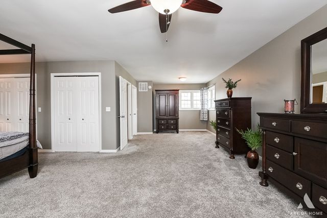 15705 Laramie Avenue, Oak Forest, IL 60452