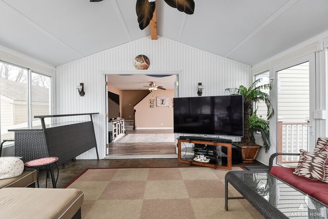 15705 Laramie Avenue, Oak Forest, IL 60452