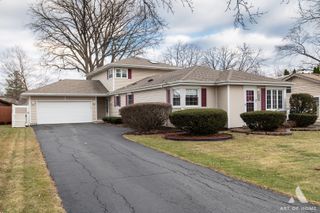 15705 Laramie Avenue, Oak Forest, IL 60452