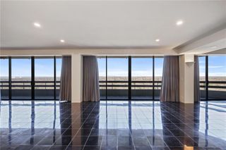 2660 peachtree Road NW 26CD, Atlanta, GA 30305