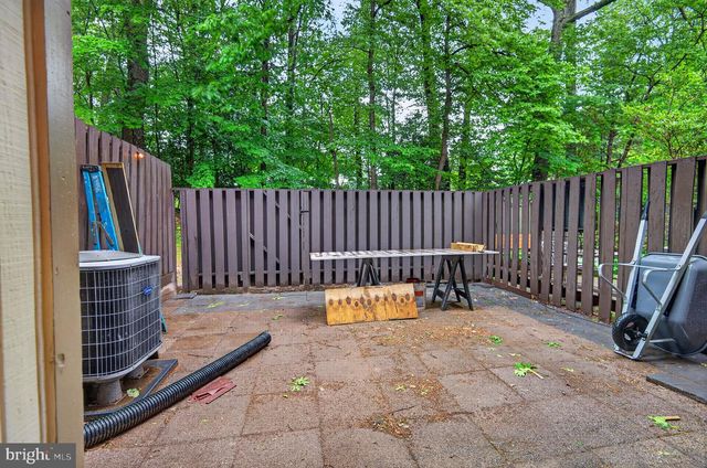 2236 CARTWRIGHT PL, Herndon, VA 20191