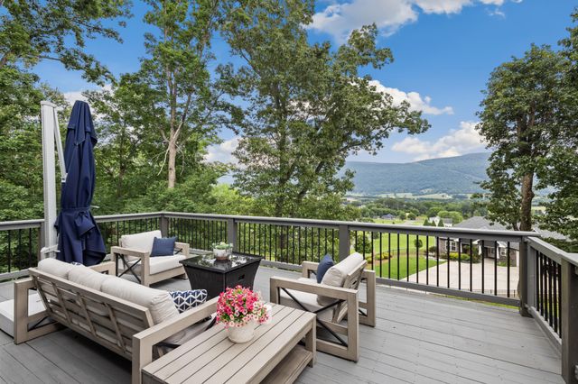 257 Scenic Hollow Drive, Dunlap, TN 37327