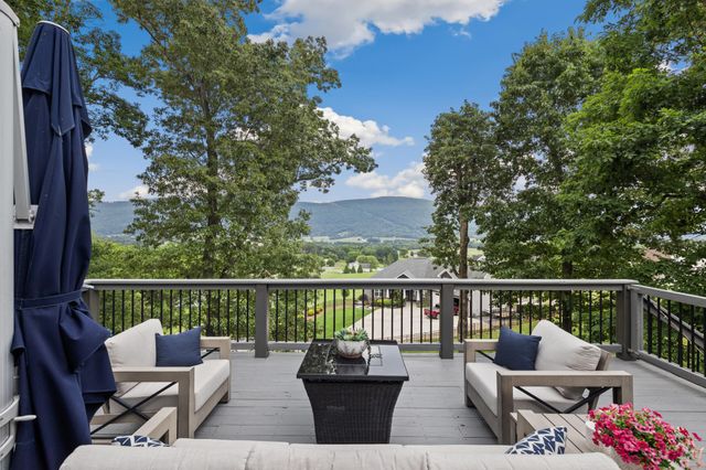 257 Scenic Hollow Drive, Dunlap, TN 37327