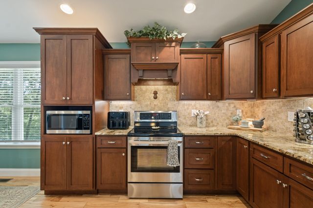 257 Scenic Hollow Drive, Dunlap, TN 37327