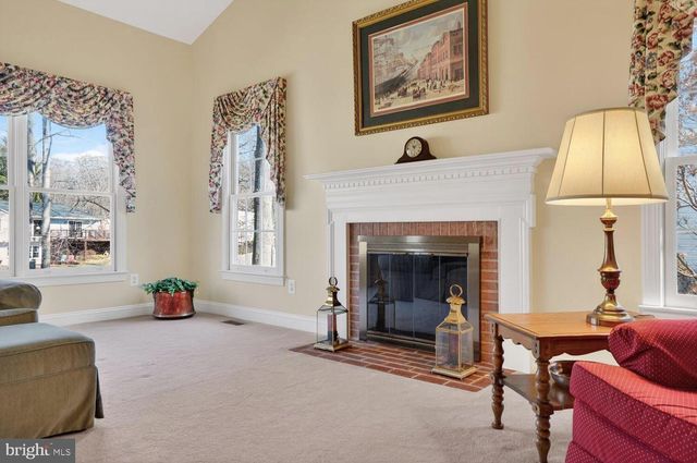 9910 RUSTIC RAIL LN, Vienna, VA 22181