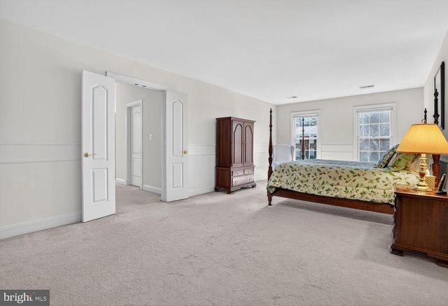 9910 RUSTIC RAIL LN, Vienna, VA 22181