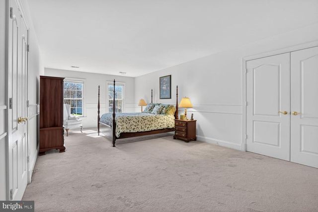 9910 RUSTIC RAIL LN, Vienna, VA 22181