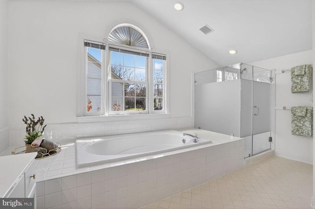 9910 RUSTIC RAIL LN, Vienna, VA 22181