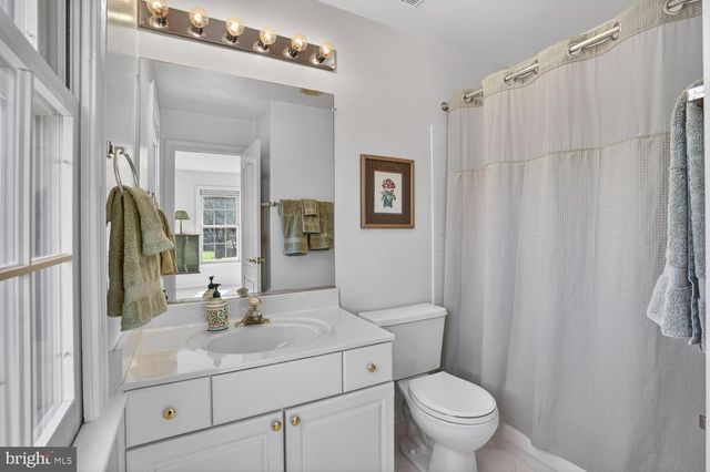 9910 RUSTIC RAIL LN, Vienna, VA 22181