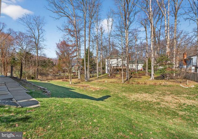 9910 RUSTIC RAIL LN, Vienna, VA 22181