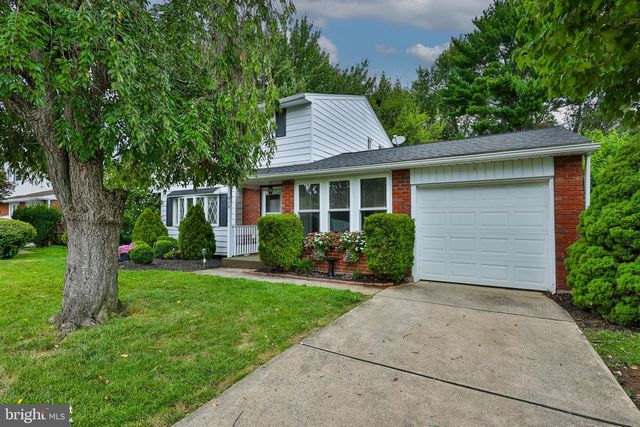 918 BRADFORD ST, Bethlehem, PA 18018