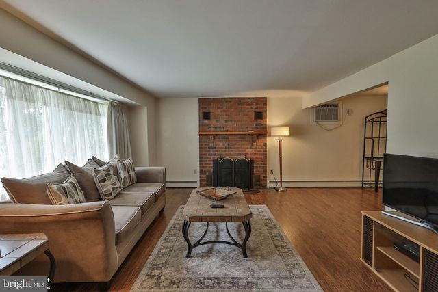 918 BRADFORD ST, Bethlehem, PA 18018