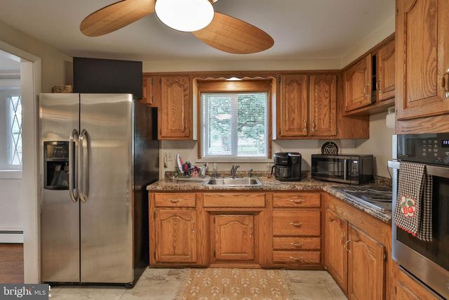 918 BRADFORD ST, Bethlehem, PA 18018