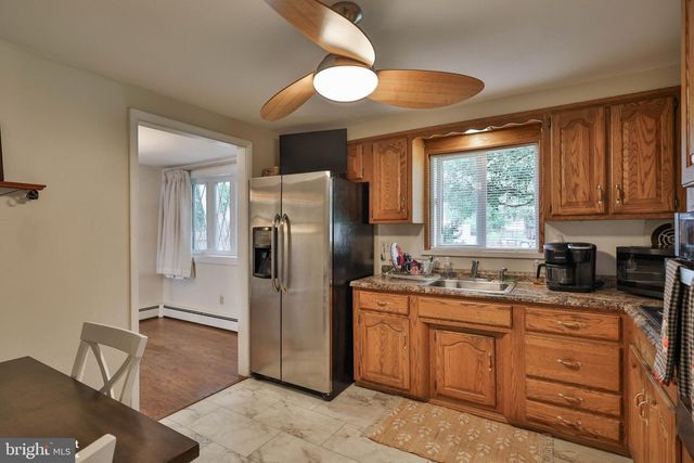 918 BRADFORD ST, Bethlehem, PA 18018