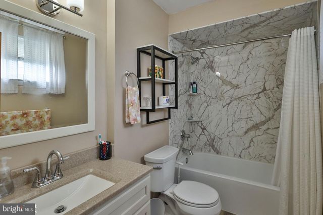 918 BRADFORD ST, Bethlehem, PA 18018