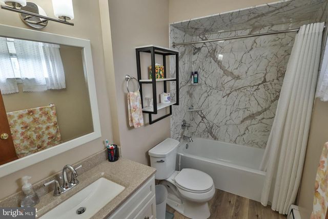 918 BRADFORD ST, Bethlehem, PA 18018