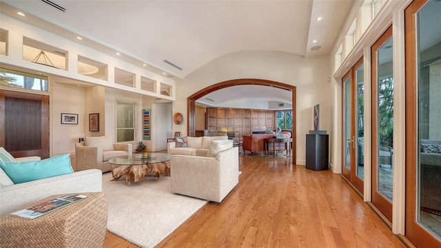 316 W ROYAL FLAMINGO DRIVE, Sarasota, FL 34236