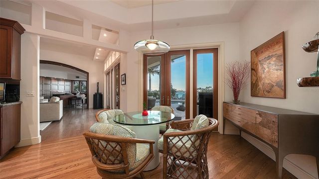 316 W ROYAL FLAMINGO DRIVE, Sarasota, FL 34236