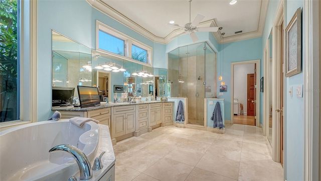 316 W ROYAL FLAMINGO DRIVE, Sarasota, FL 34236