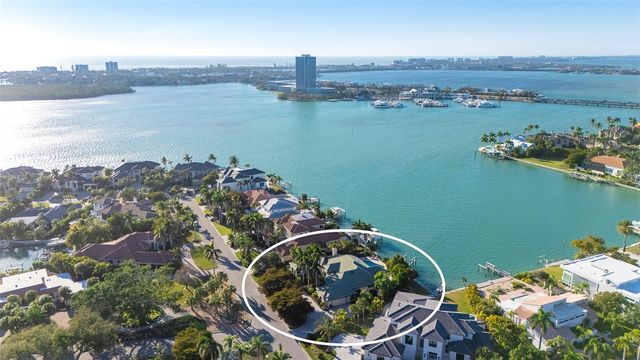 316 W ROYAL FLAMINGO DRIVE, Sarasota, FL 34236