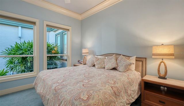 316 W ROYAL FLAMINGO DRIVE, Sarasota, FL 34236