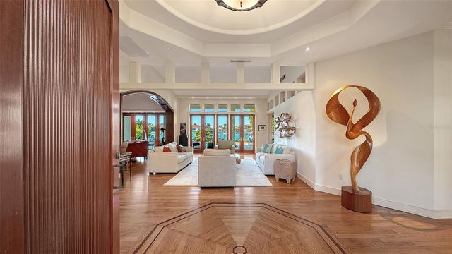 316 W ROYAL FLAMINGO DRIVE, Sarasota, FL 34236