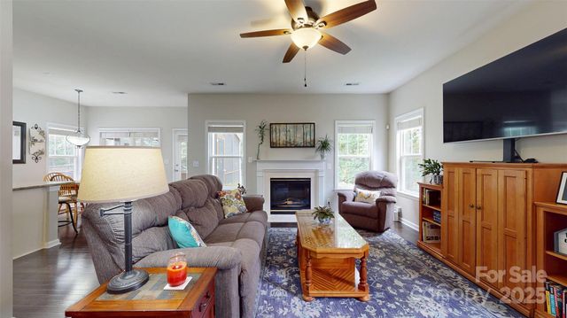 9511 Yearwood Lane, Charlotte, NC 28214