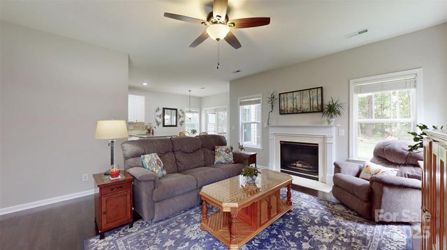 9511 Yearwood Lane, Charlotte, NC 28214