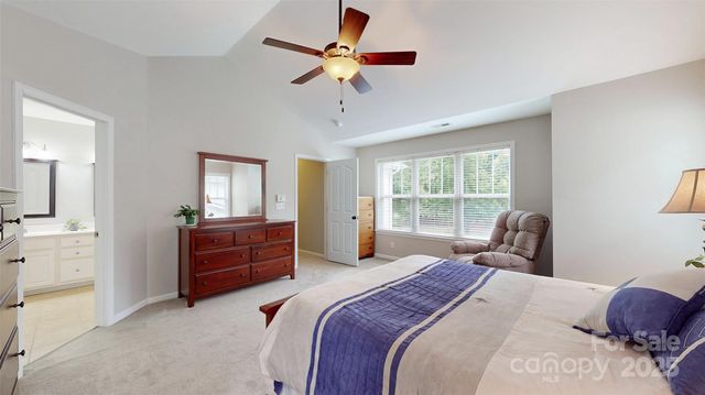 9511 Yearwood Lane, Charlotte, NC 28214