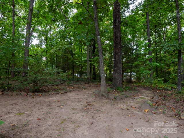9511 Yearwood Lane, Charlotte, NC 28214