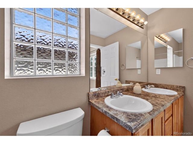 4463 Lyndenwood Cir, Highlands Ranch, CO 80130