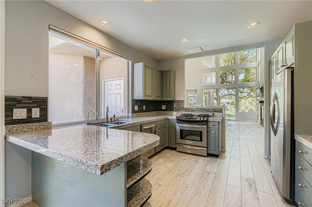 5016 Mount Pleasant Lane, Las Vegas, NV 89113