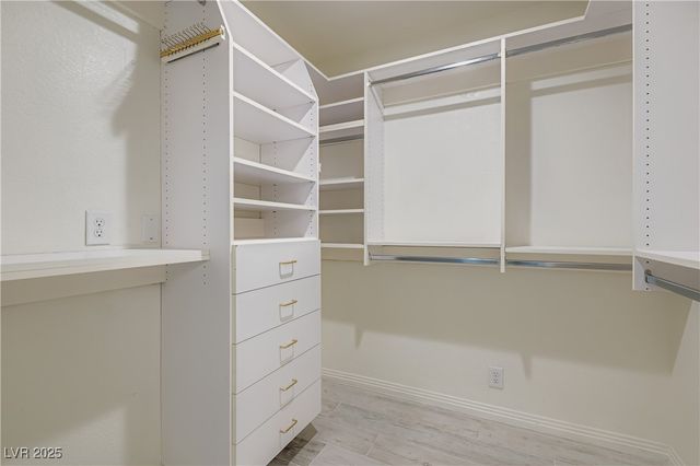 5016 Mount Pleasant Lane, Las Vegas, NV 89113