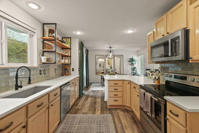 4908 S Kip Ln, Spokane, WA 99224