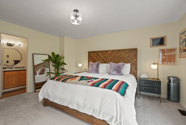 4908 S Kip Ln, Spokane, WA 99224