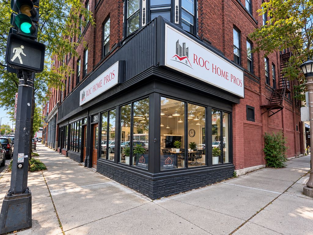 261 7th Street W, Saint Paul, MN 55102 — exterior