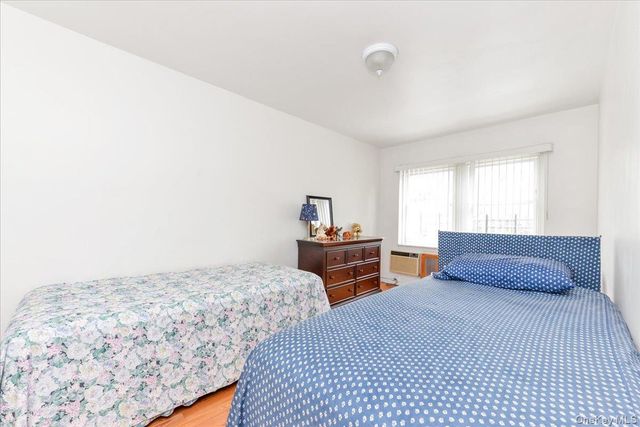 195-31 39 Avenue, Flushing, NY 11358