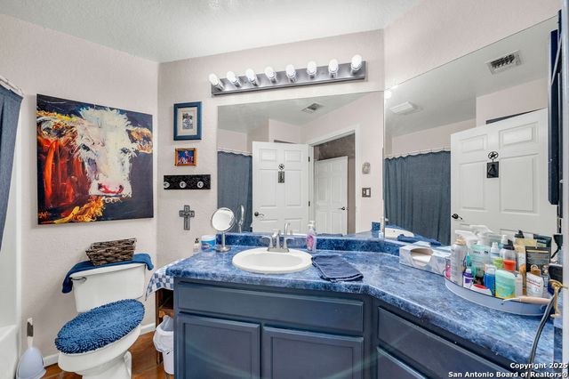 16020 Fm 463, Lytle, TX 78052