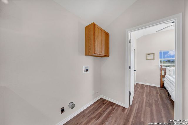 16020 Fm 463, Lytle, TX 78052