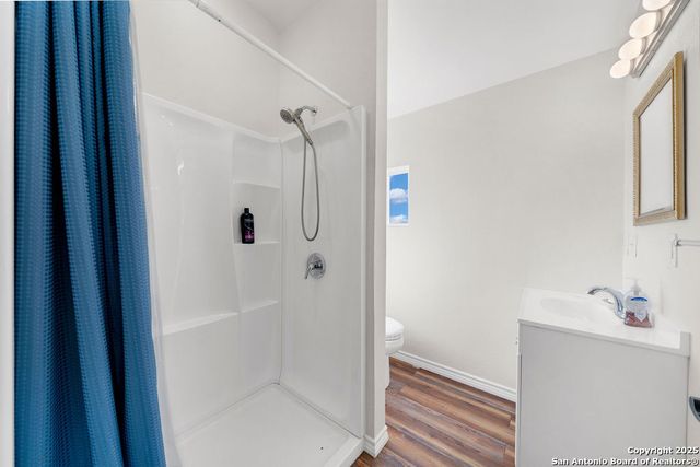 16020 Fm 463, Lytle, TX 78052