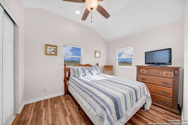 16020 Fm 463, Lytle, TX 78052