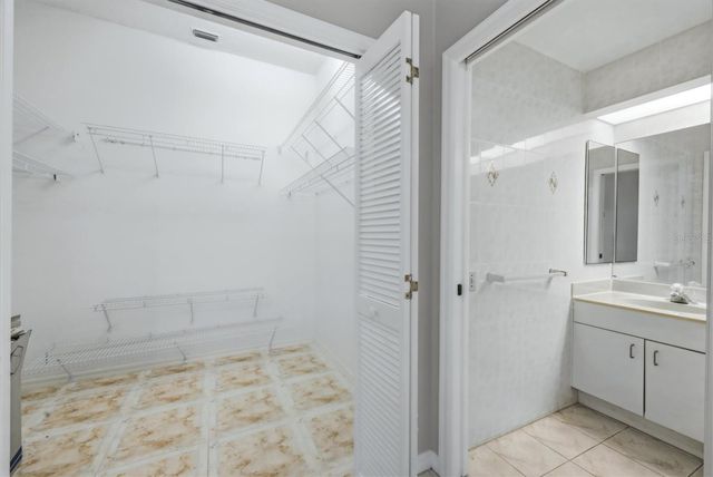 4738 DUNDEE DRIVE, Bradenton, FL 34210