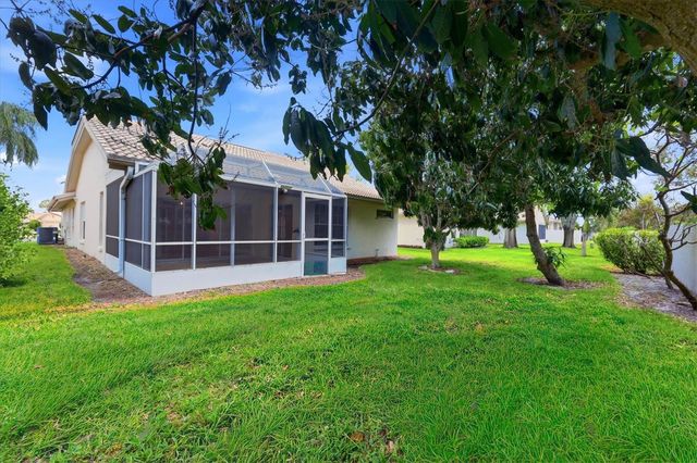 4738 DUNDEE DRIVE, Bradenton, FL 34210