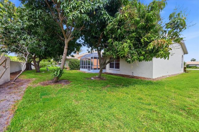 4738 DUNDEE DRIVE, Bradenton, FL 34210