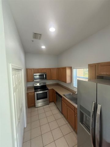445 BAYOU VILLAGE DRIVE, Tarpon Springs, FL 34689