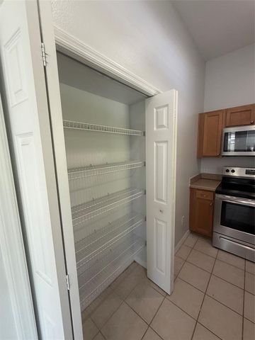 445 BAYOU VILLAGE DRIVE, Tarpon Springs, FL 34689